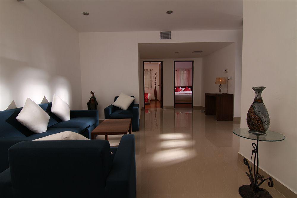Grand Marena Otel Chennai Dış mekan fotoğraf