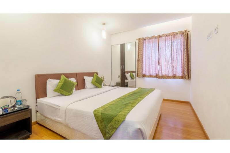 Grand Marena Otel Chennai Dış mekan fotoğraf